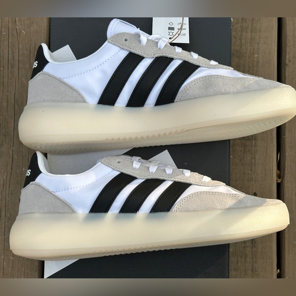 Adidas Barreda Decode Low Casual Sneaker Womens 8.5 Youth GS 7Y Unisex NEW - Picture 6 of 9
